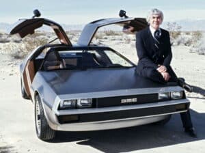 delorean-min
