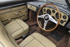 1960_Bristol_406_Zagato_GT_Interior_02