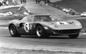 Ford-GT-40 (7)