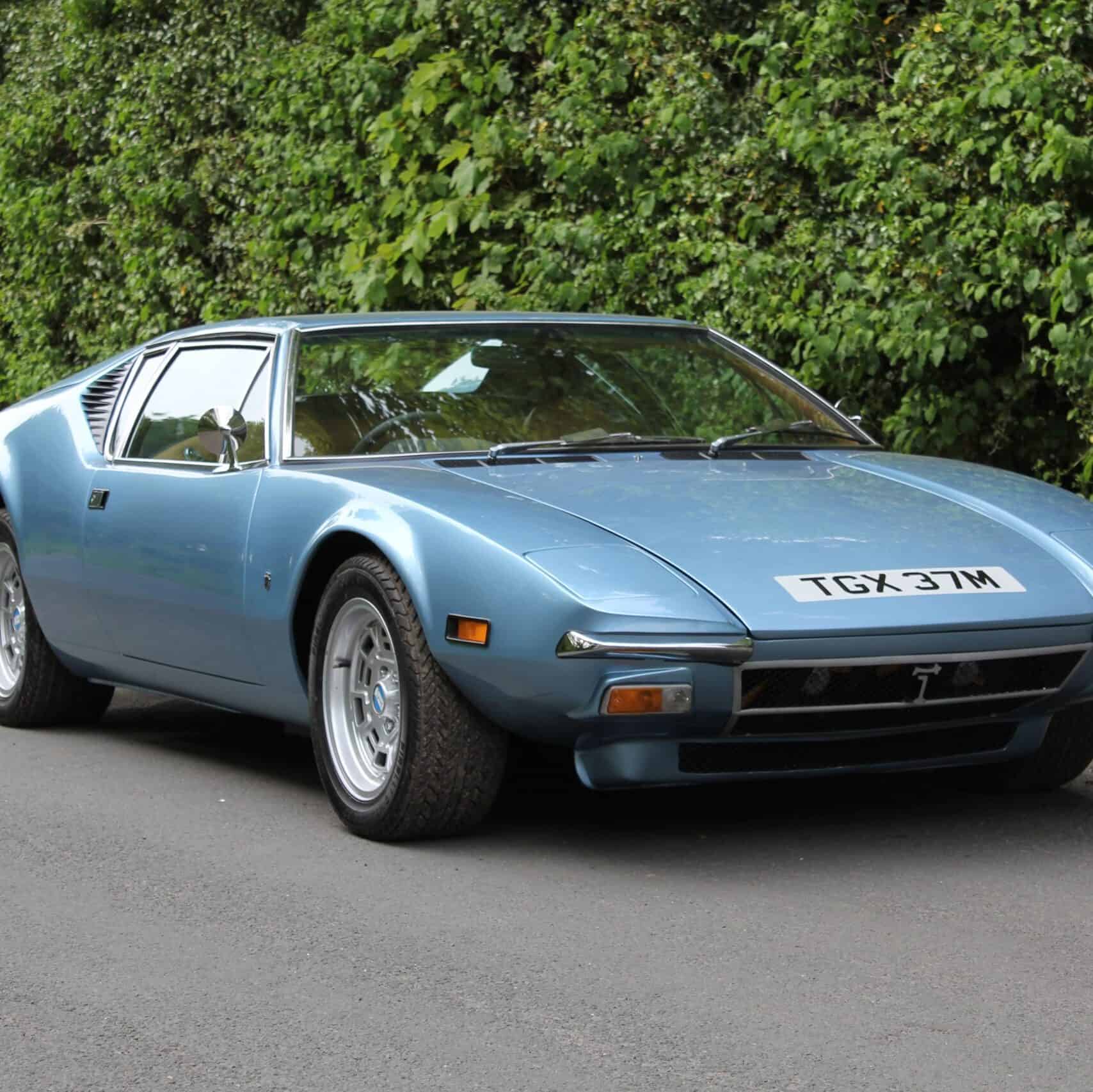 De Tomaso car