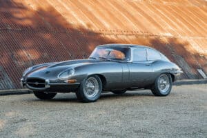 1962-Jaguar-Series-1-E-Type-3 (3)