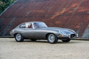 1962-Jaguar-Series-1-E-Type-3 (5)