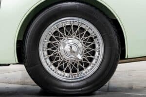 jaguar xk 120 coupe (2)