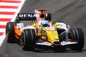 fernando-alonso-renault-min