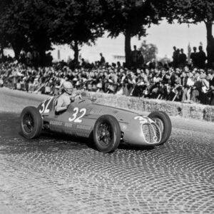 maserati-min