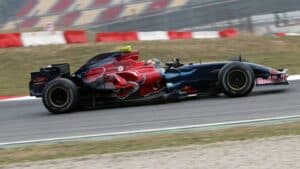 toro-rosso-min