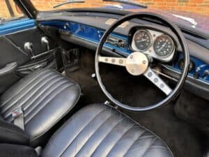 Renault-caravelle (10)-min