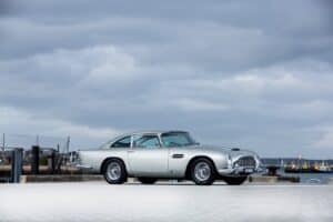 aston-martin-db5-p-mccartney-1 (3)