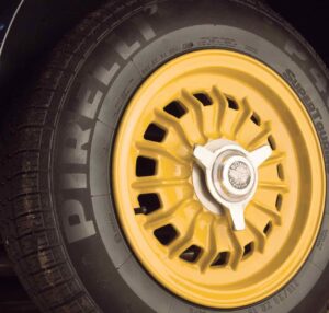 Bizzarrini-GT-Strada-1966-detalle-2