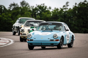 911_classic-min