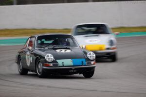 Porsche-911-145316